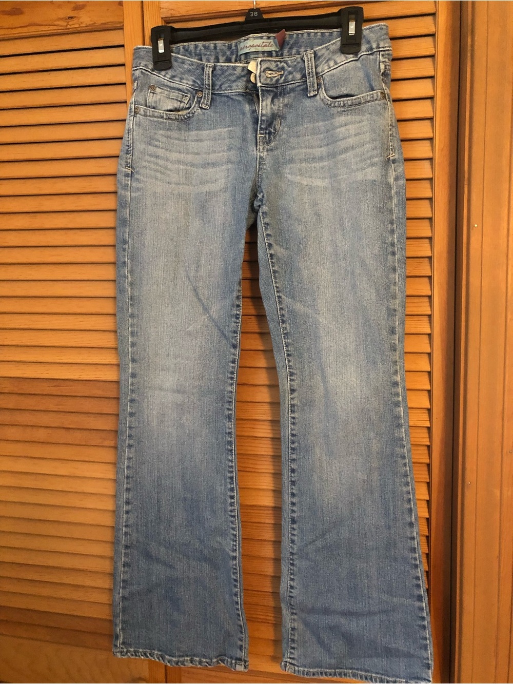 Aeropostale 3/4 Short Light Blue Jeans